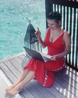 Anna Tsukanova-Kott feet photo 9