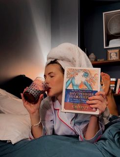 Anna Tsukanova-Kott feet photo 5