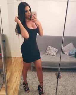 Anna Vakili feet photo 18