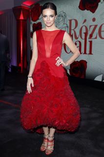 Anna Wendzikowska feet photo thumbnail