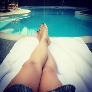 Anna Wendzikowska feet photo thumbnail