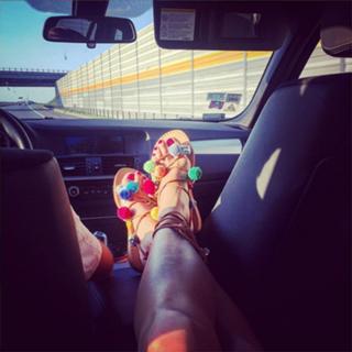 Anna Wendzikowska feet photo thumbnail