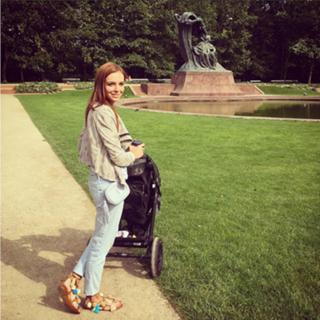 Anna Wendzikowska feet photo thumbnail