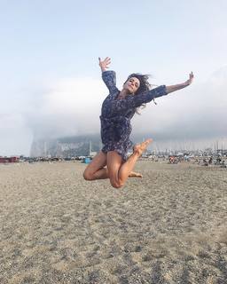 Anna Wendzikowska feet photo thumbnail