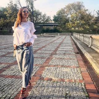 Anna Wendzikowska feet photo thumbnail