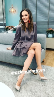 Anna Wendzikowska feet photo thumbnail