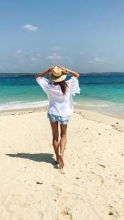 Anna Wendzikowska feet photo thumbnail