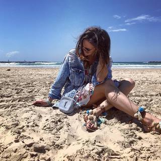 Anna Wendzikowska feet photo thumbnail