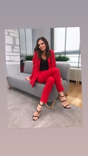 Anna Wendzikowska feet photo thumbnail