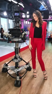 Anna Wendzikowska feet photo thumbnail