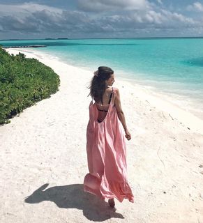 Anna Wendzikowska feet photo thumbnail