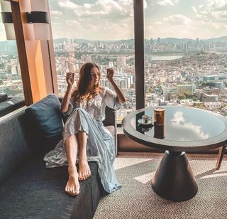 Anna Wendzikowska feet photo thumbnail