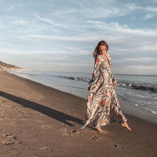 Anna Wendzikowska feet photo thumbnail