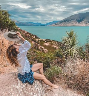 Anna Wendzikowska feet photo thumbnail