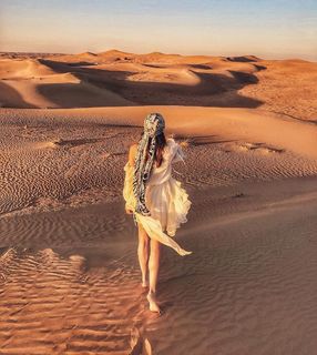 Anna Wendzikowska feet photo thumbnail