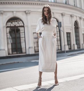 Anna Wendzikowska feet photo thumbnail