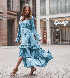 Anna Wendzikowska feet photo thumbnail