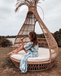 Anna Wendzikowska feet photo thumbnail