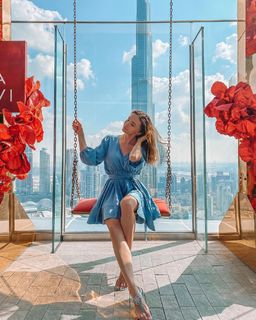 Anna Wendzikowska feet photo thumbnail