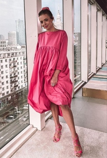 Anna Wendzikowska feet photo thumbnail