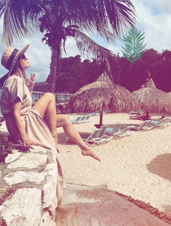 Anna Wendzikowska feet photo thumbnail