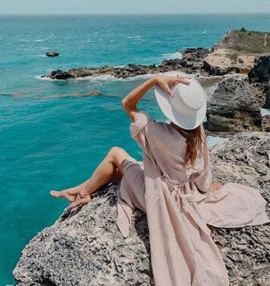 Anna Wendzikowska feet photo thumbnail