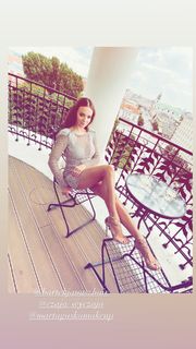 Anna Wendzikowska feet photo thumbnail