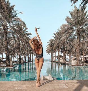 Anna Wendzikowska feet photo thumbnail