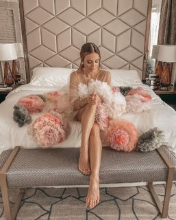 Anna Wendzikowska feet photo thumbnail