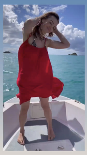 Anna Wendzikowska feet photo thumbnail