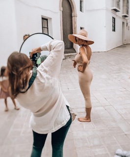 Anna Wendzikowska feet photo thumbnail