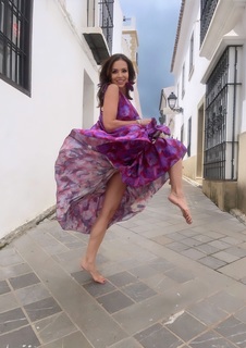 Anna Wendzikowska feet photo thumbnail