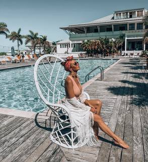 Anna Wendzikowska feet photo thumbnail