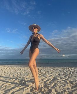 Anna Wendzikowska feet photo 14