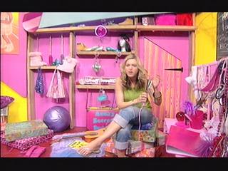 Anna Williamson feet photo thumbnail