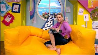 Anna Williamson feet photo thumbnail