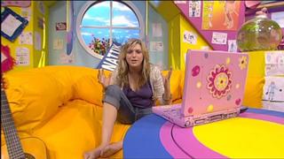 Anna Williamson feet photo thumbnail