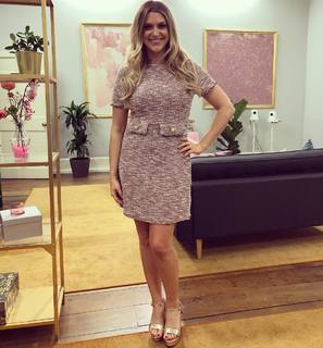 Anna Williamson feet photo thumbnail