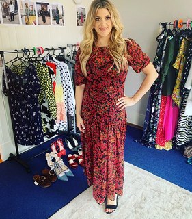 Anna Williamson feet photo thumbnail