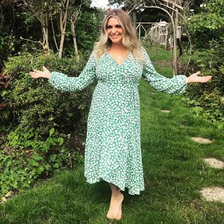 Anna Williamson feet photo thumbnail