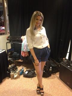 Anna Williamson feet photo thumbnail