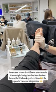 Anna Williamson feet photo 15