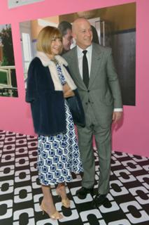 Anna Wintour feet photo 1