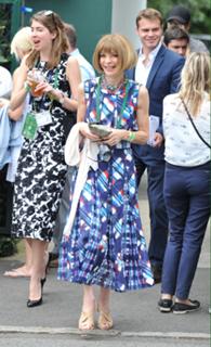 Anna Wintour feet photo 14