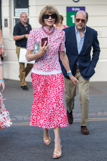 Anna Wintour feet photo 16