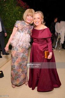Anna Wintour feet photo 3
