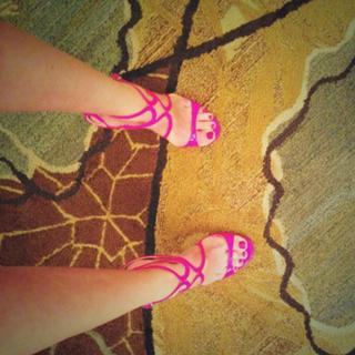 Anna Wood feet photo 4