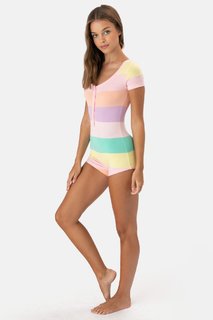 Anna Zak feet photo thumbnail