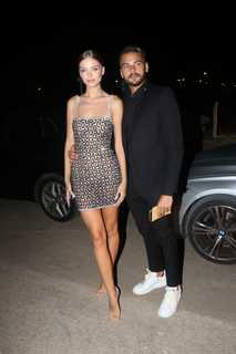 Anna Zak feet photo thumbnail