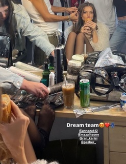 Anna Zak feet photo thumbnail